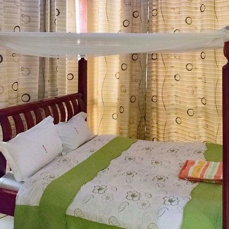 Relief Motel Fort Portal מראה חיצוני תמונה