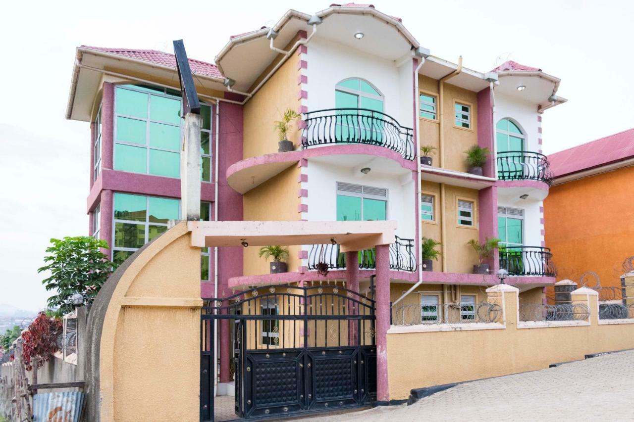 Relief Motel Fort Portal מראה חיצוני תמונה