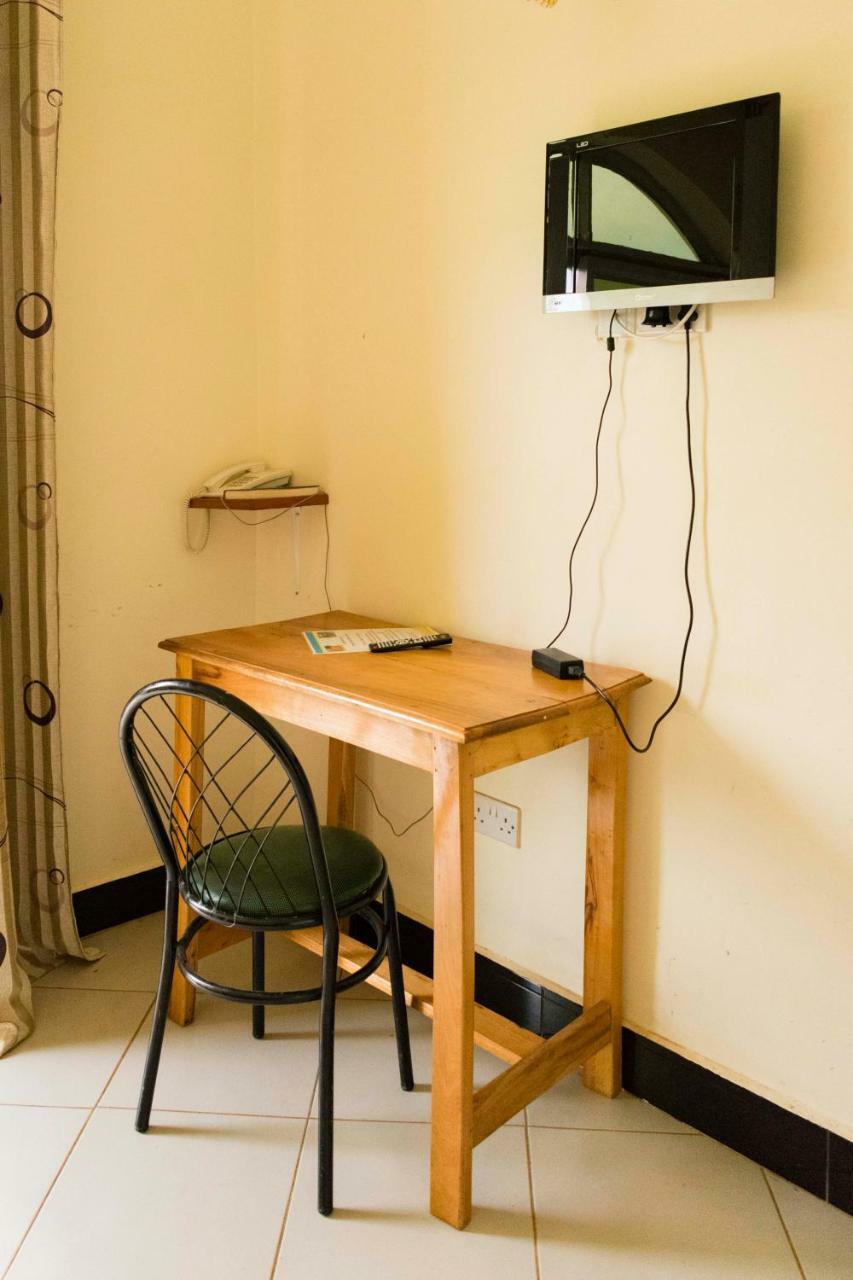 Relief Motel Fort Portal מראה חיצוני תמונה