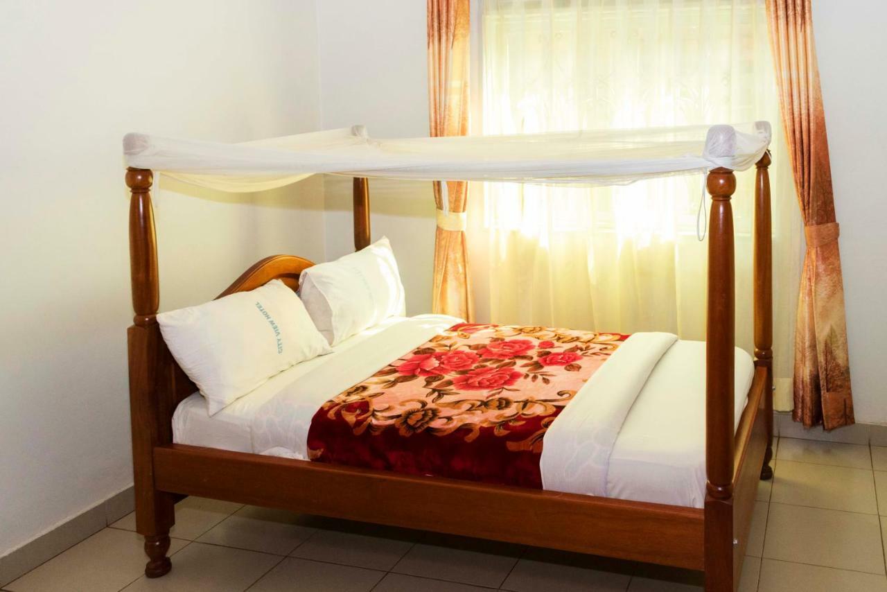 Relief Motel Fort Portal מראה חיצוני תמונה